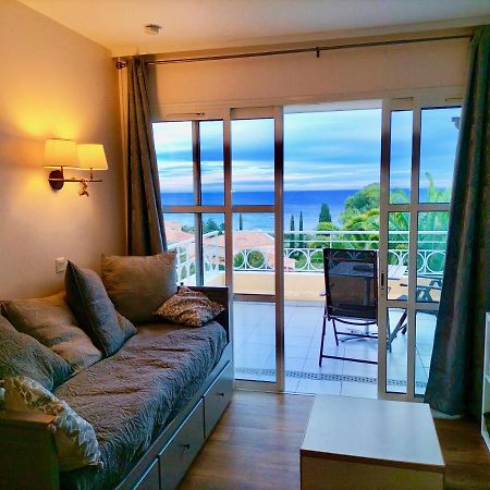 Superbe Appartement Avec Vue Mer Et Piscine Saint-Raphaël Dış mekan fotoğraf