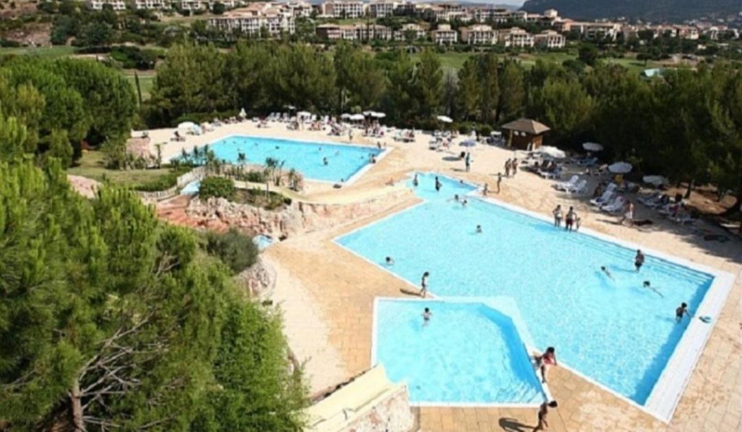 Superbe Appartement Avec Vue Mer Et Piscine Saint-Raphaël Dış mekan fotoğraf