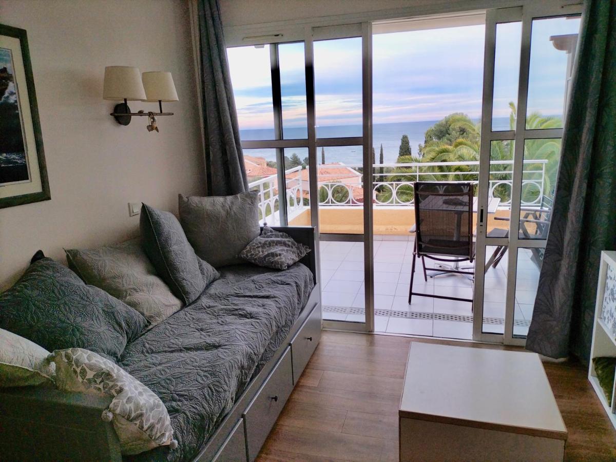 Superbe Appartement Avec Vue Mer Et Piscine Saint-Raphaël Dış mekan fotoğraf